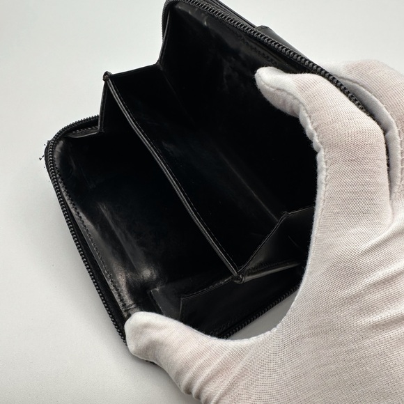 Prada Black Leather Wallet - Picture 7 of 15